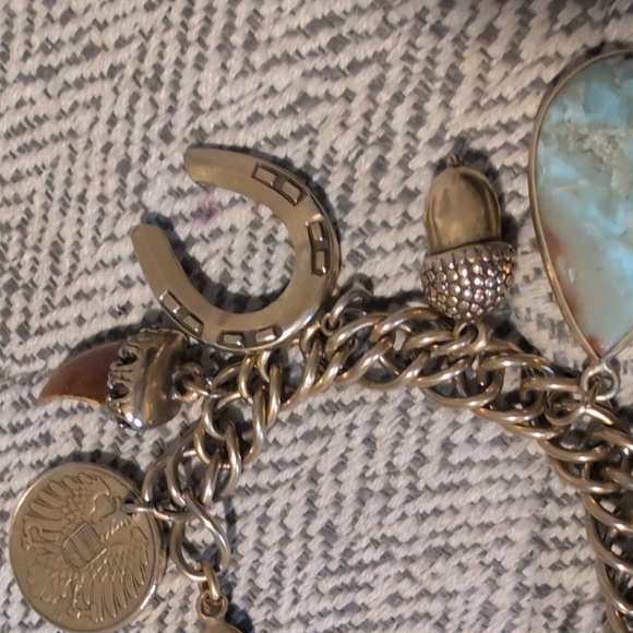 Gold Bracelet with Vintage Charms - Picture 4 of 5